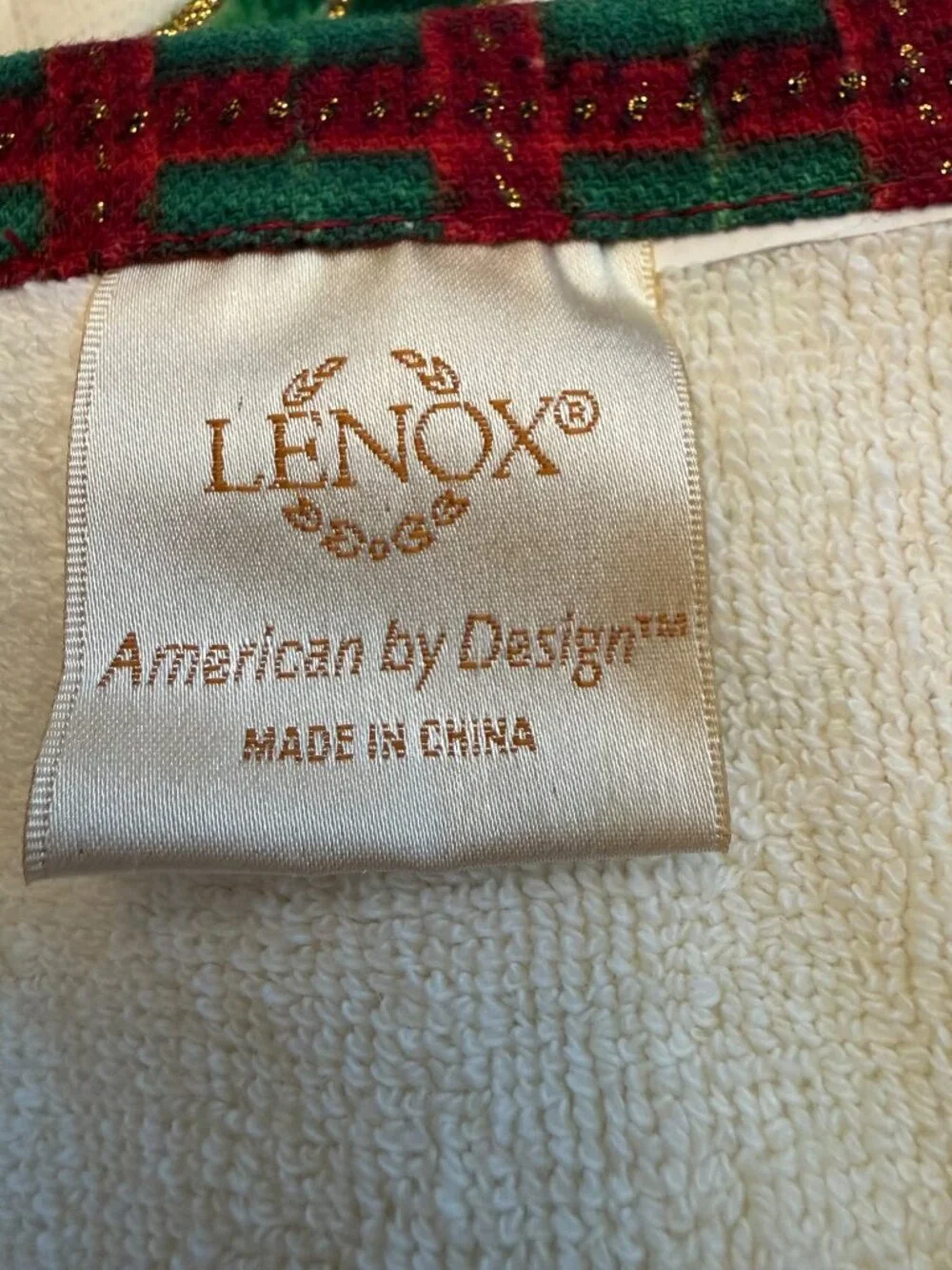 Lenox Christmas Holly Ribbon Towel Set 2 Bath 1 Hand Display Only EUC Holiday